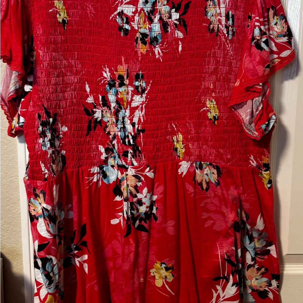Torrid Red Floral Blouse - Picture 2 of 3